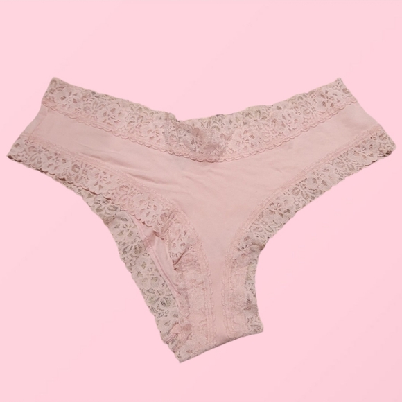 Victoria's Secret 2018 Cheeky, Frilly Panties (XL) - Picture 1 of 7
